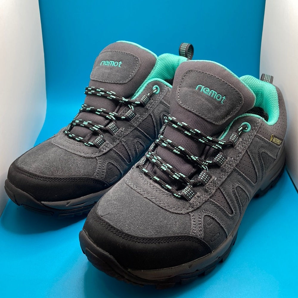 Riemot Women’s Size (6 Wide)Lightweight Waterproof Hiking Shoes Gray/Green